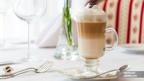  لذت بردن از نوشیدن قهوه